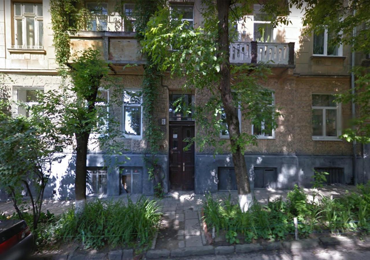 Apartment On Khorvatska Street Lviv Exterior photo